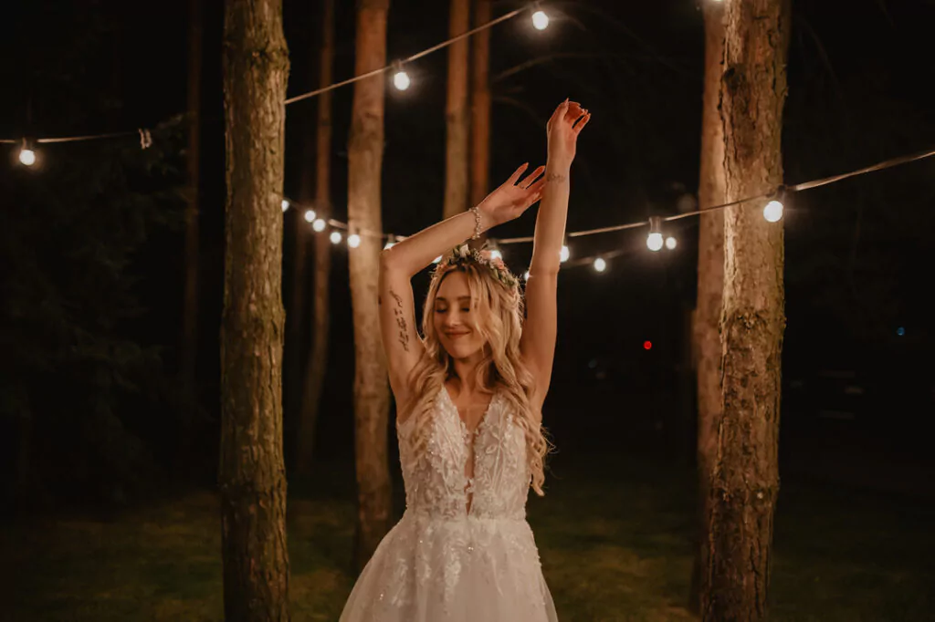 Girlandy na weselu - wesele w stylu boho - fotograf ślubny