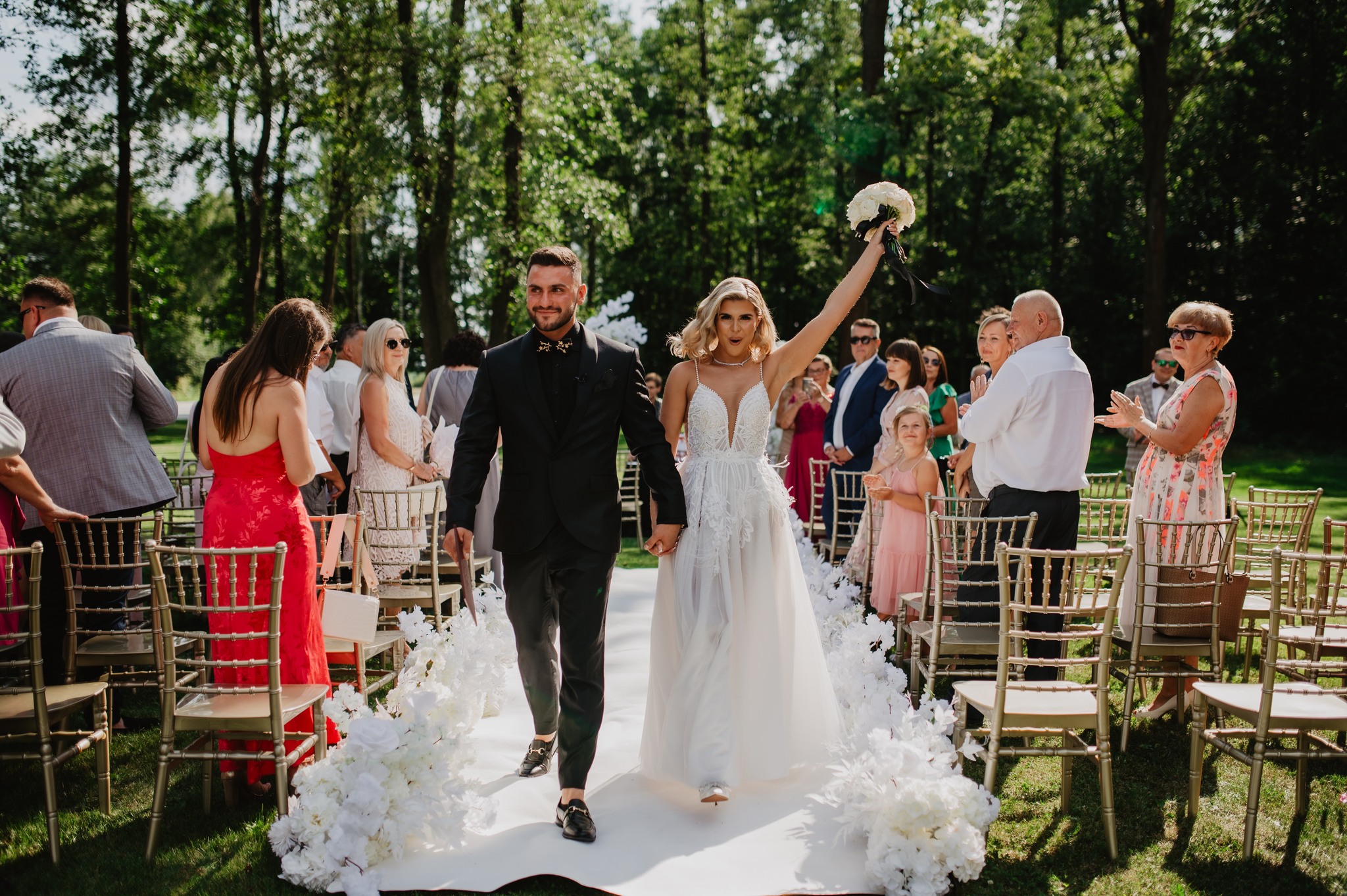 Ślub w plenerze Tarnów i okolice - Leśna Przystań Żabno