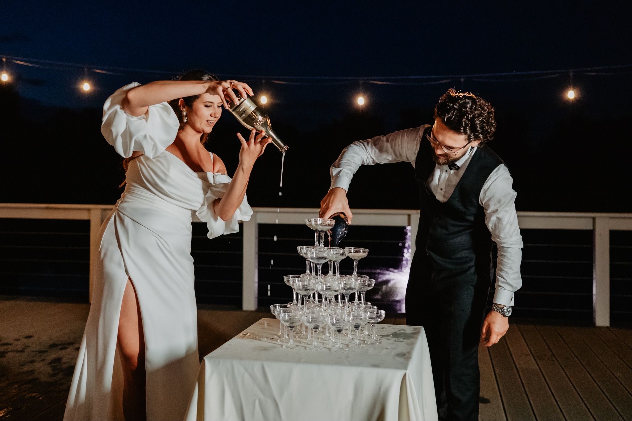 tort-weselny-szampan-leśna-przystań-żabno-sala-weselna-tarnów